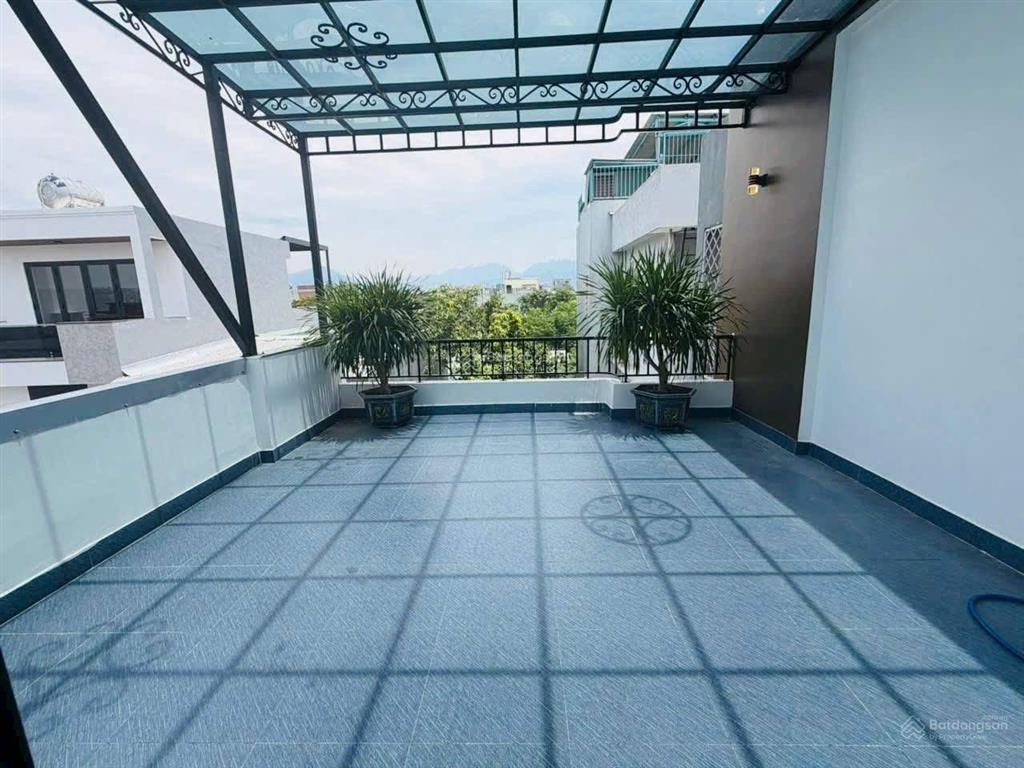 Mặt tiền nguyễn thái sơn, gò vấp, shr đầy đủ nội thất
