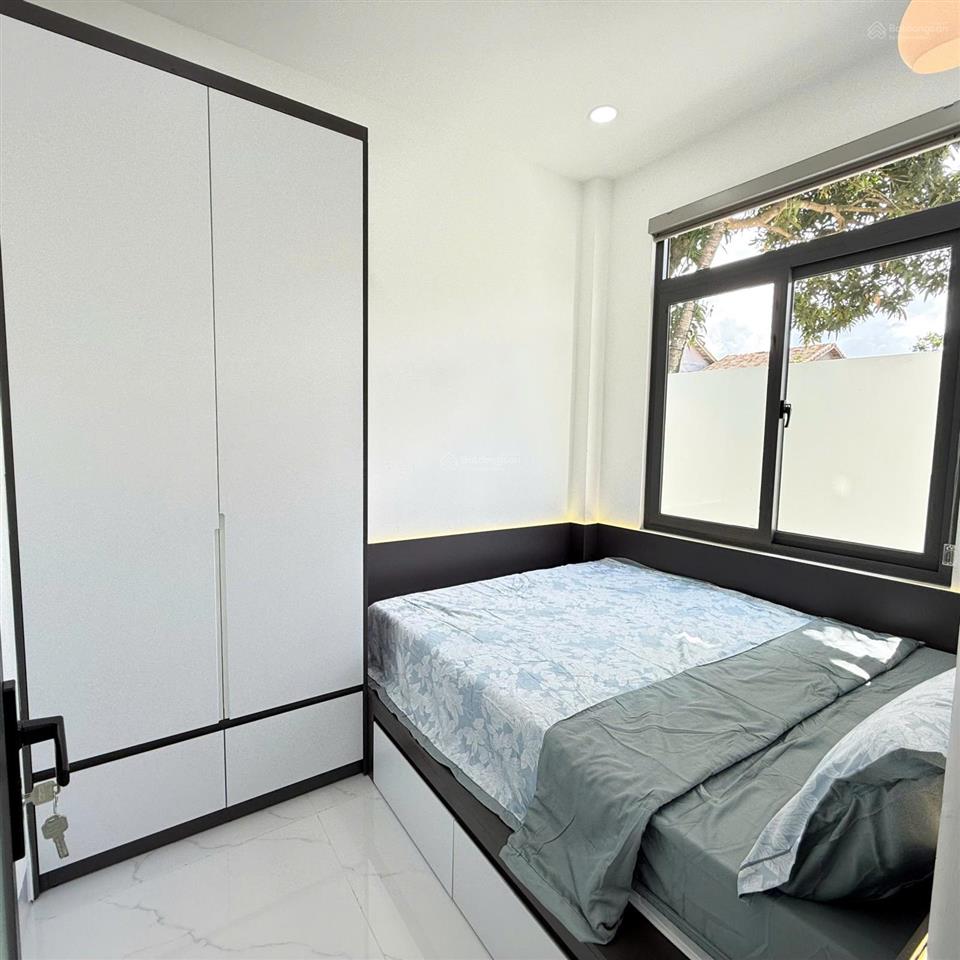 Bán nhanh nhà mới 100% giá rẻ ngay thị trấn diên khánh đường ô tô 4m, đã hoàn công