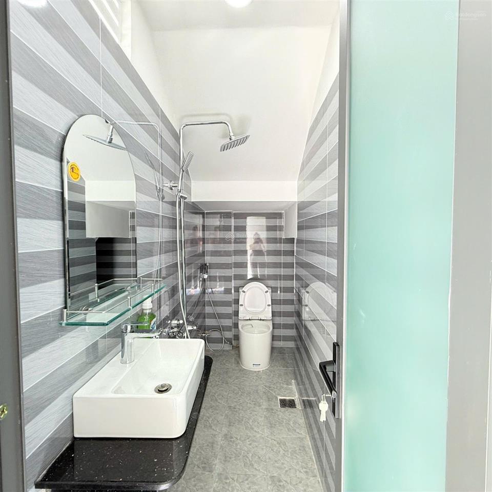 Bán nhanh nhà mới 100% giá rẻ ngay thị trấn diên khánh đường ô tô 4m, đã hoàn công