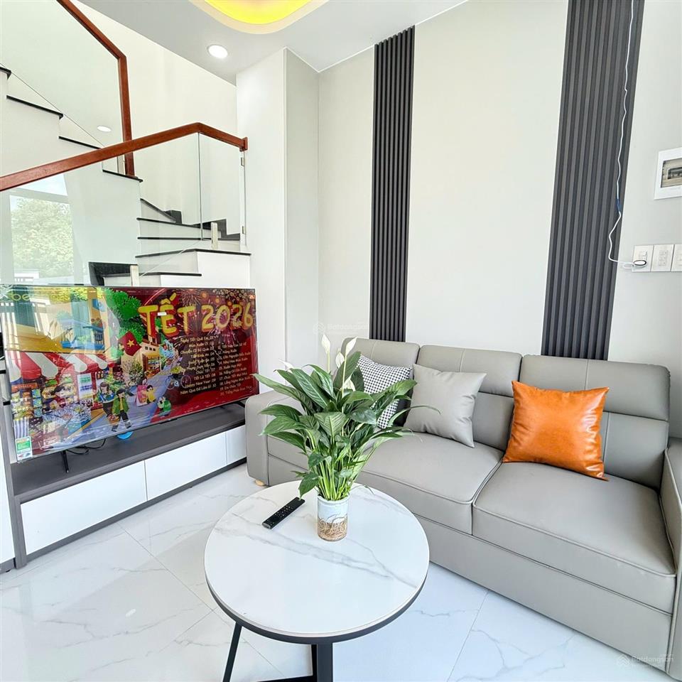 Bán nhanh nhà mới 100% giá rẻ ngay thị trấn diên khánh đường ô tô 4m, đã hoàn công