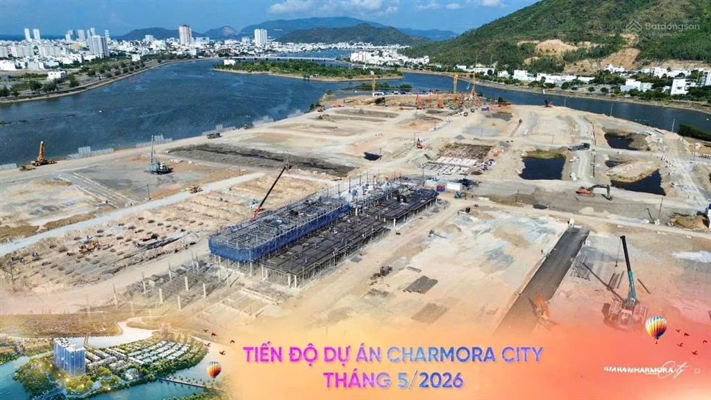 Nhà phố ngang 7,5m đối diện villa ven sông giá chỉ bằng căn ngang 5m!