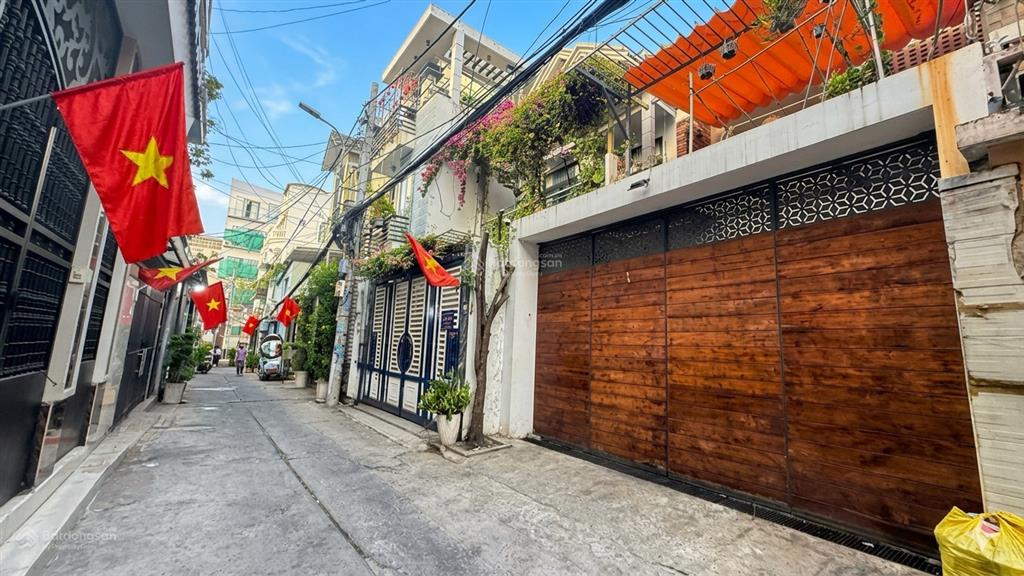 Quận 7  12 tỷ 8  nhà đẹp 4 tầng  100m2  ngang 5m ô tô nằm trong nhà