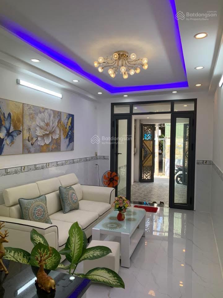 150m qua quận 7  5 tỷ 2  nhà 3 tầng  54m2 4pn  đường 3m