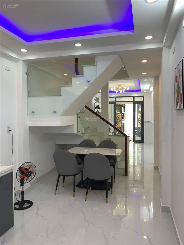 150m qua quận 7  5 tỷ 2  nhà 3 tầng  54m2 4pn  đường 3m
