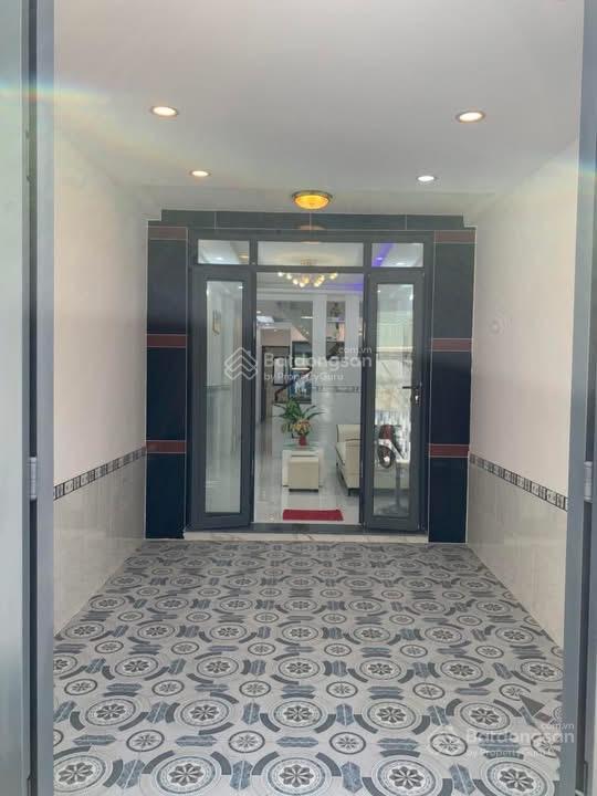 150m qua quận 7  5 tỷ 2  nhà 3 tầng  54m2 4pn  đường 3m
