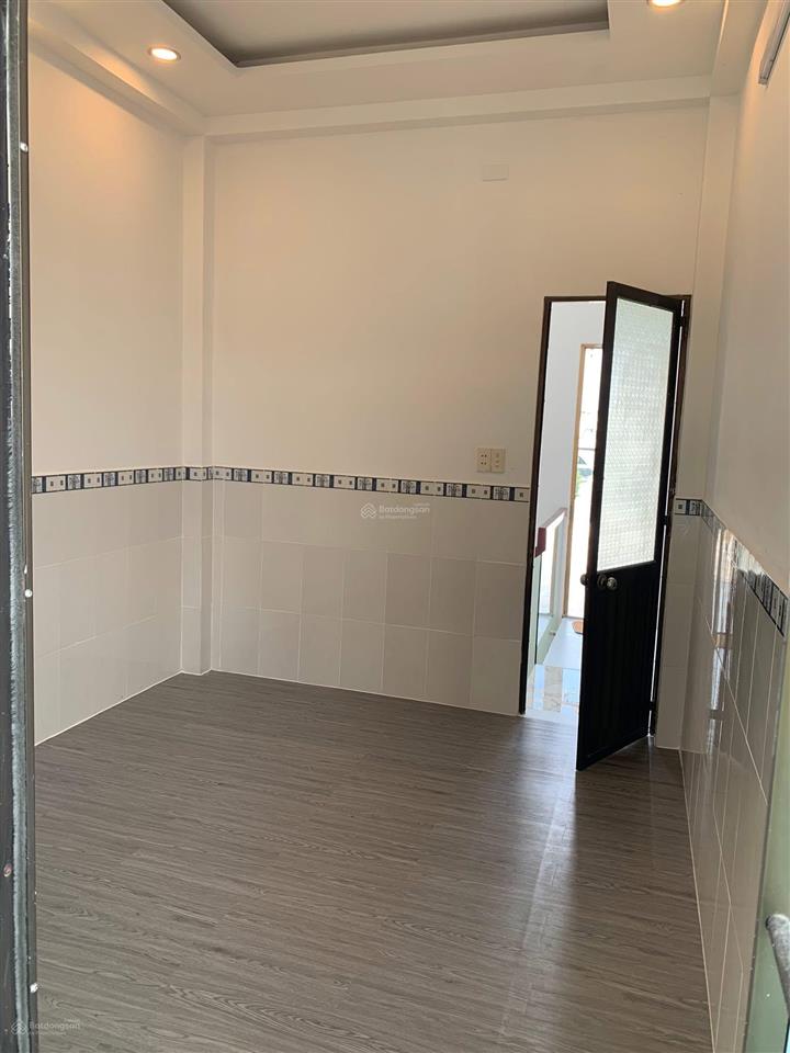 150m qua quận 7  5 tỷ 2  nhà 3 tầng  54m2 4pn  đường 3m