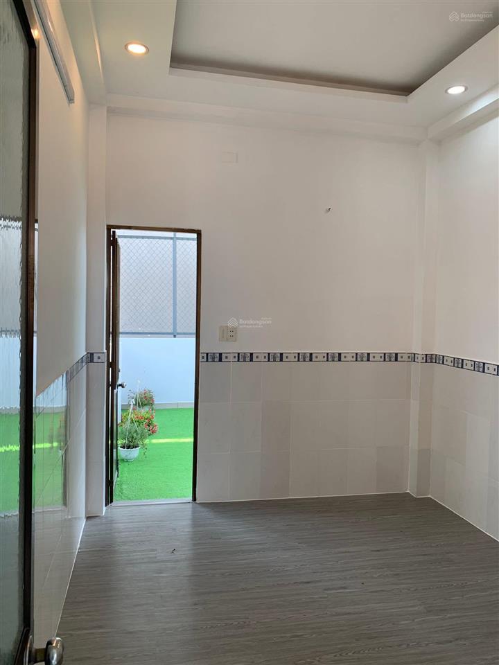 150m qua quận 7  5 tỷ 2  nhà 3 tầng  54m2 4pn  đường 3m