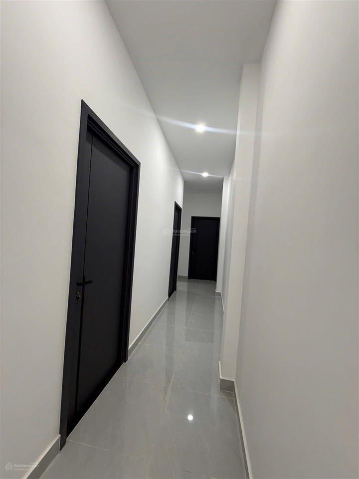 Liền kề quận 7  4 tỷ 890  nhà mới 100m  ngang 4m  3pn  ngay cầu phú xuân