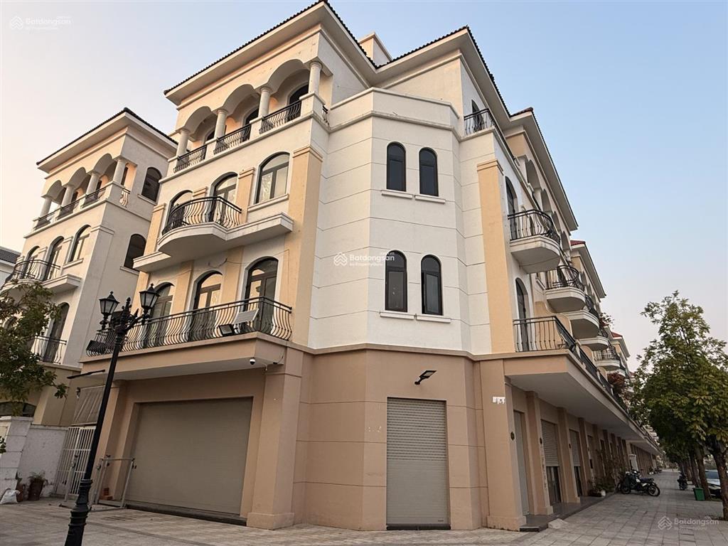 Chiết khấu lên đến 47%. quỹ căn đẹp giá rẻ đơn giá 99tr/m2, nộp 30% nhận nhà ở luôn. gọi 0942 906 ***
