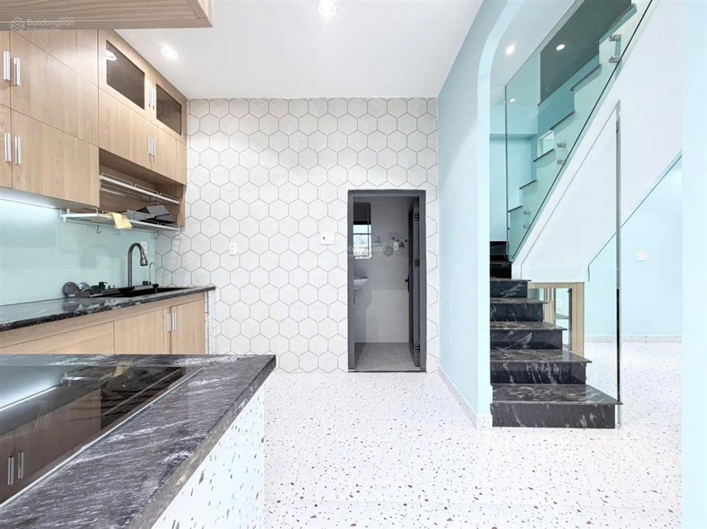 Nhà đẹp nội thất xịn  40m2 vuông vức  2 phòng ngủ  bùi đình túy, bình thạnh  hơn 4 tỷ