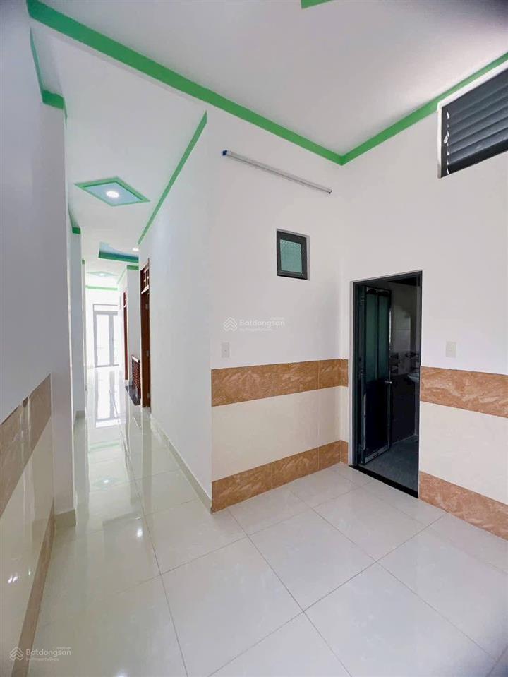 Nhà đẹp 1 lầu 1 trệt sổ hồng riêng hoàn công đầy đủ (có nhiều mẫu kiểu dángmàu sơn )