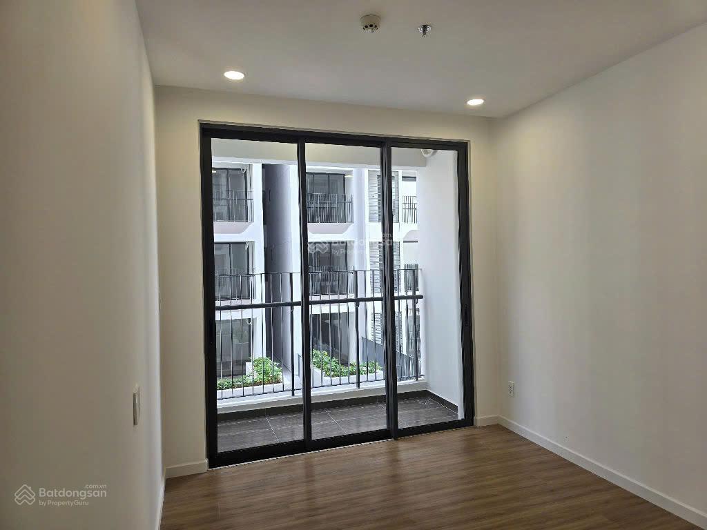 Cho thuê căn hộ eastmark city 95m2 3pn+3wc giá 7.5tr/th nội thất cdt nhà mới 100% sẵn chìa xem nhà