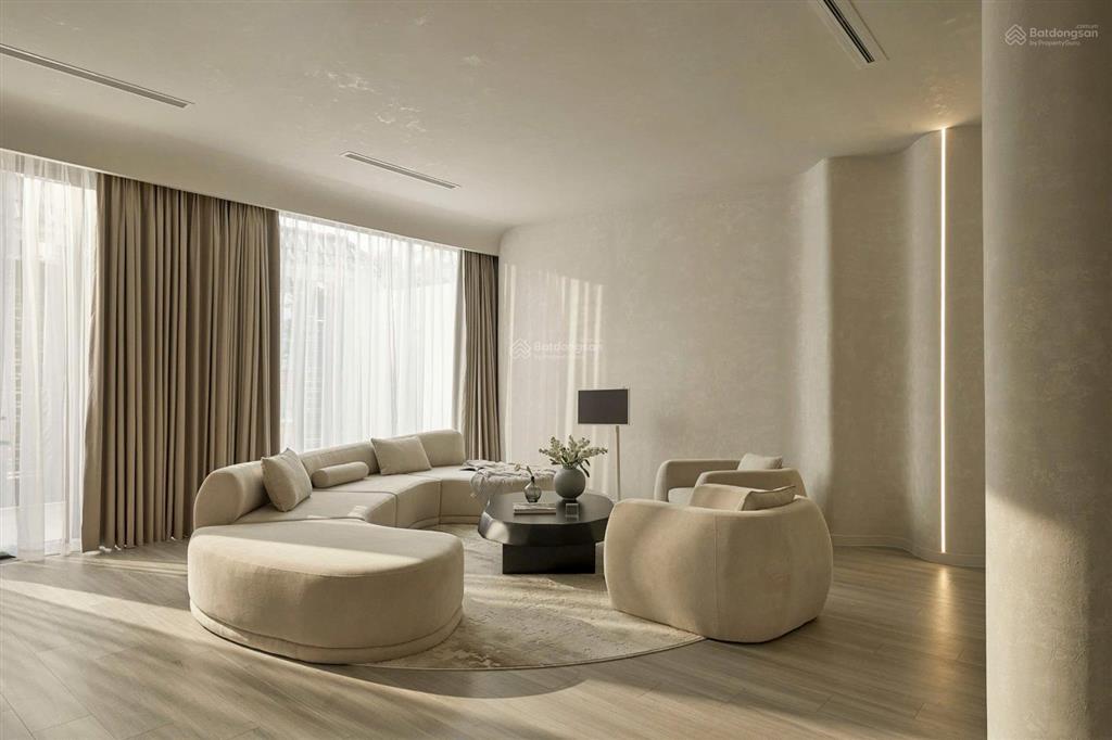 Cho thuê gấp biệt thự centana city, nội thất đẹp theo thiết kế 3 tầng giá 20 triệu, 140m2, 4pn, 5wc