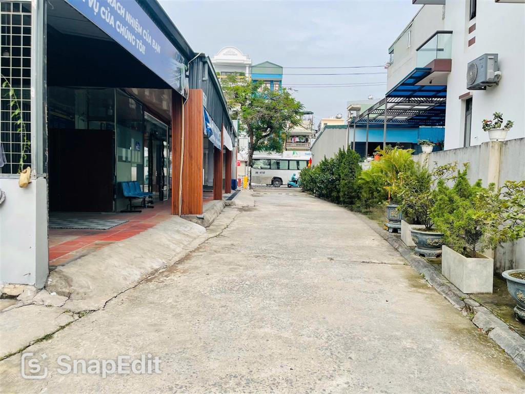 Cho thuê mặt bằng kinh doanh rộng 288m2