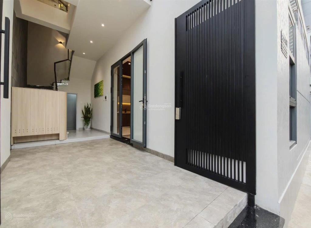 2ty960  đang cho thuê 26tr/tháng  bán căn nhà giá ngộp 72m2 đường dương văn cam, thủ đức
