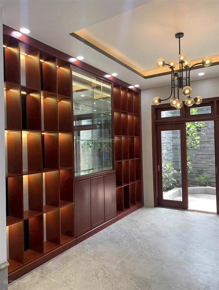 Chính chủ cần bán căn nhà sẵn dòng tiền 26tr/tháng đường tây hoà, quận 9