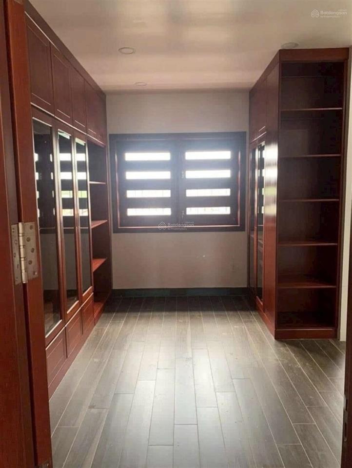 Chính chủ cần bán căn nhà sẵn dòng tiền 26tr/tháng đường tây hoà, quận 9