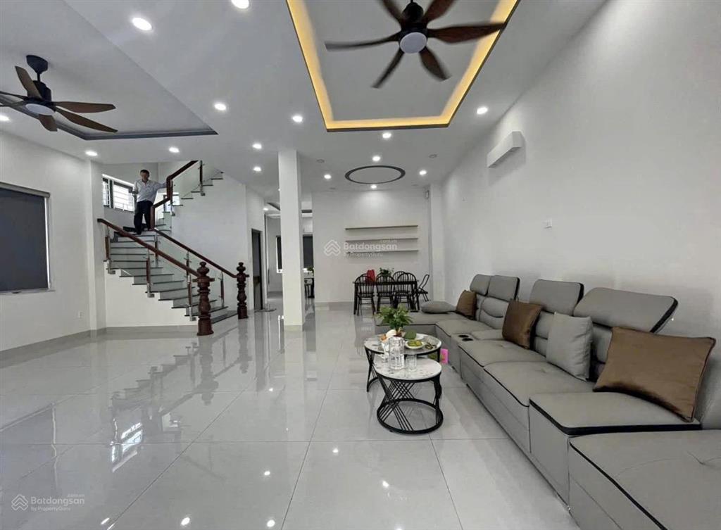 Bán căn nhà riêng 62m2 đường đỗ xuân hợp, quận 9