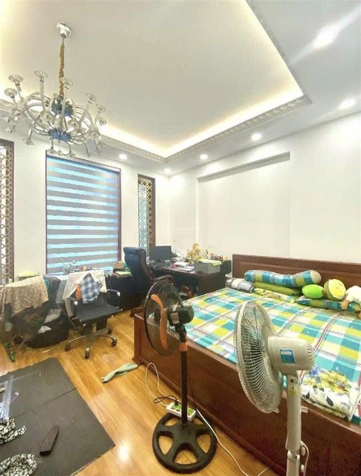 Hđ thuê 22tr/tháng  bán căn nhà đường trương văn hải, quận 9