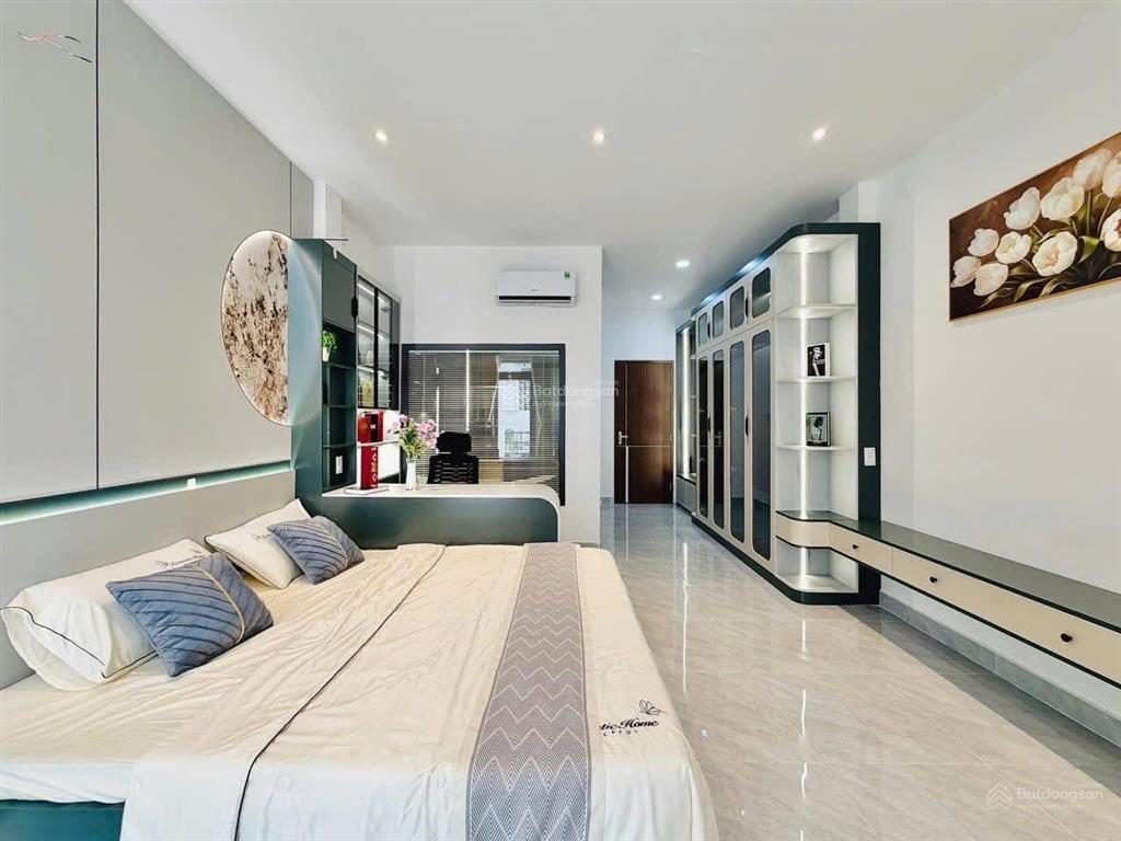 3ty860  hđ thuê 22tr/tháng  bán căn nhà đường phạm văn đồng, thủ đức