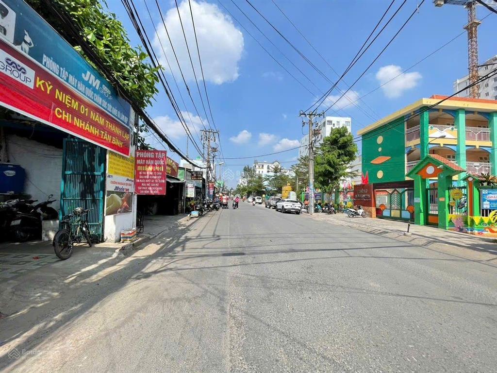 2ty180  cần bán căn nhà có hđ thuê 16tr/tháng đường võ thị sáu, quận 3