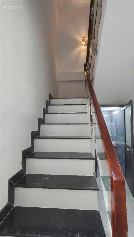 2ty180  cần bán nhanh căn nhà 80m2 đường bùi hữu nghĩa, bình thạnh