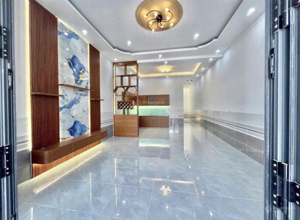 2 tỷ 080 triệu ra nhanh căn nhà đỗ xuân hợp q9  hđ thuê 17tr/tháng