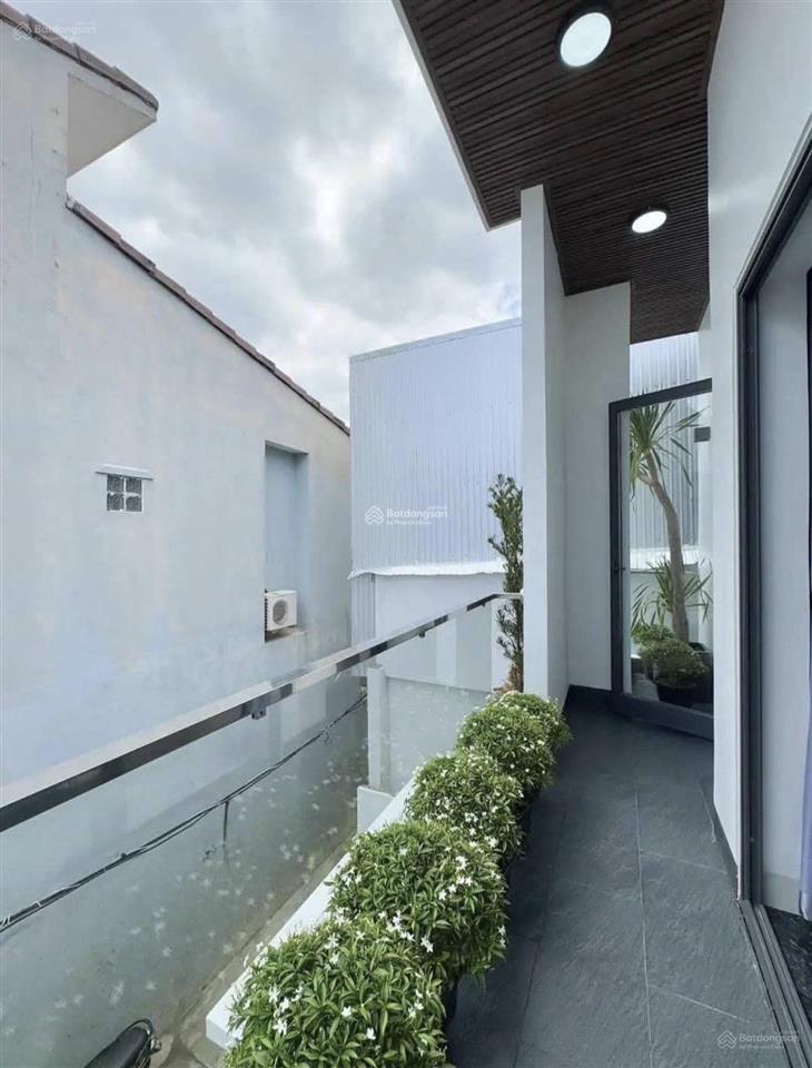 Nhà kỳ đồng, quận 3  hđ thuê 21 triệu/tháng