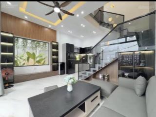 Nhà kỳ đồng, quận 3  hđ thuê 21 triệu/tháng