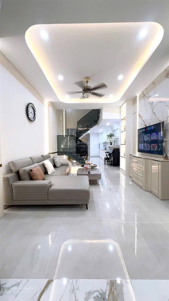 1t930 còn tl thu nhập 21tr/th bán nhà đường đại lộ 3 shr 4pn 4wc đầy đủ nội thất