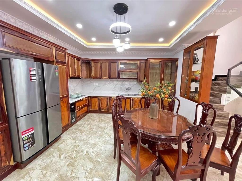 2t220 còn tl thu nhập 30tr/th bán nhà đường đặng văn bi thủ đức 4pn 4wc shr đầy đủ nội thất