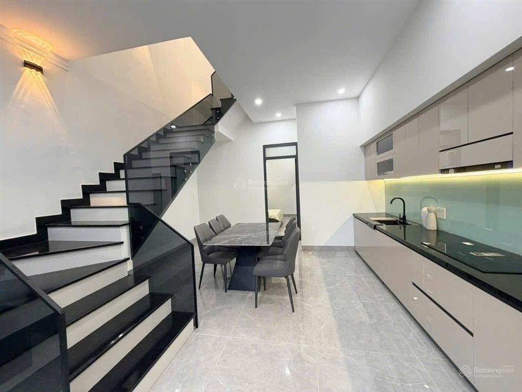 2t210 thu nhập 28tr/th bán nhà đường trần thị điệu shr 4pn 4wc đầy đủ nội thất