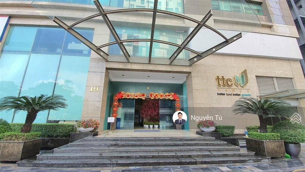 Bql cho thuê văn phòng ttc tower duy tân. dt 200m2 (có cắt lẻ từ 100m2),sẵn nội thất vào được luôn