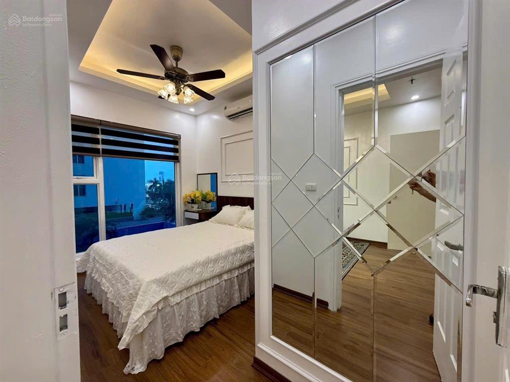 Chính chủ bán căn 2pn 2vs chung cư bim 17 tầng.  0916 916 ***