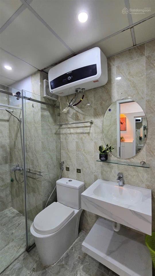 Bán căn ngoại giao view biển. 2pn 2vs diện tích 76m2. giá 2tỷ ***. 0916 916 ***