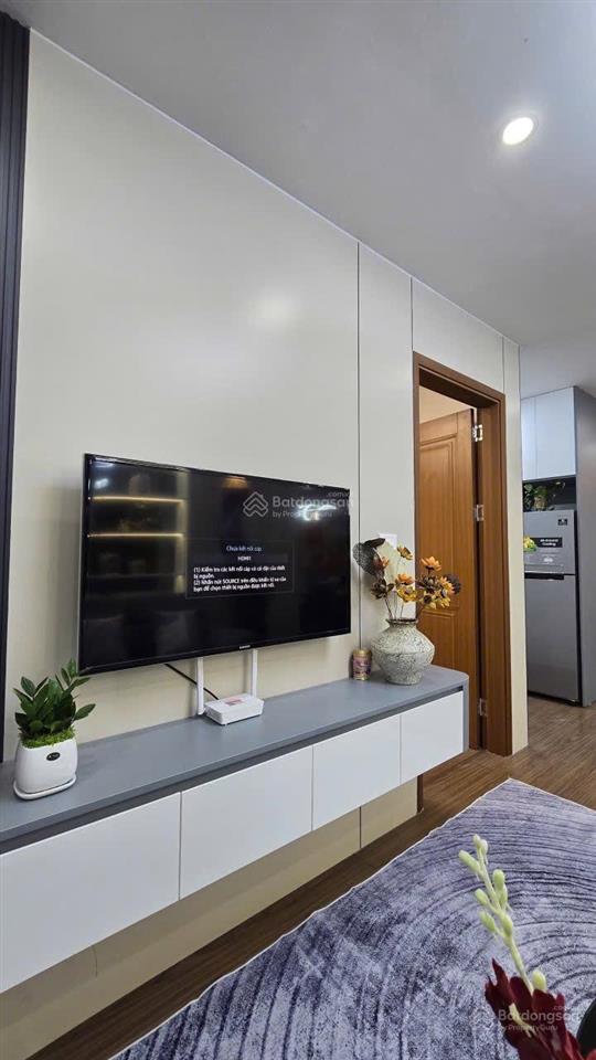 Bán căn ngoại giao view biển. 2pn 2vs diện tích 76m2. giá 2tỷ ***. 0916 916 ***