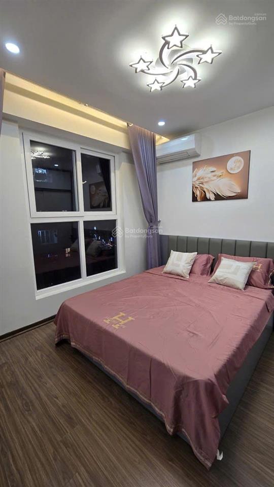 Bán căn ngoại giao view biển. 2pn 2vs diện tích 76m2. giá 2tỷ ***. 0916 916 ***
