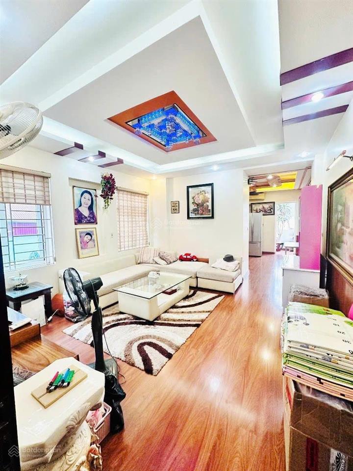Bán nhà cực chất thiết kế đẳng cấp giá tốt cầu giấy