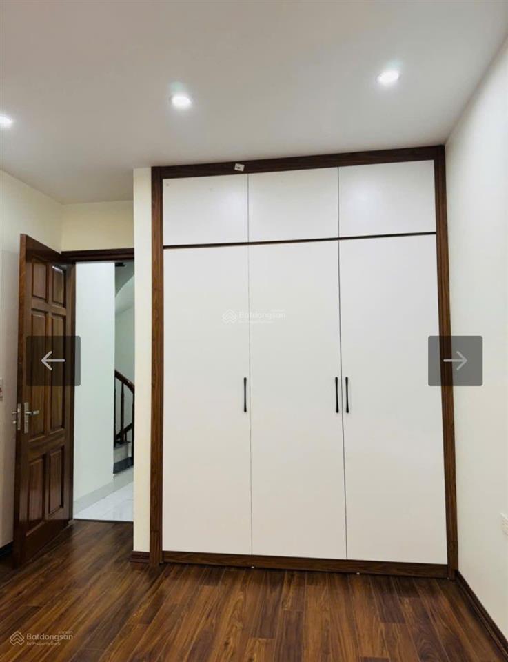 Nhà mới hồ tùng mậu 52m6 tầng thang máymt 5.3 k.doanh giá rẻ