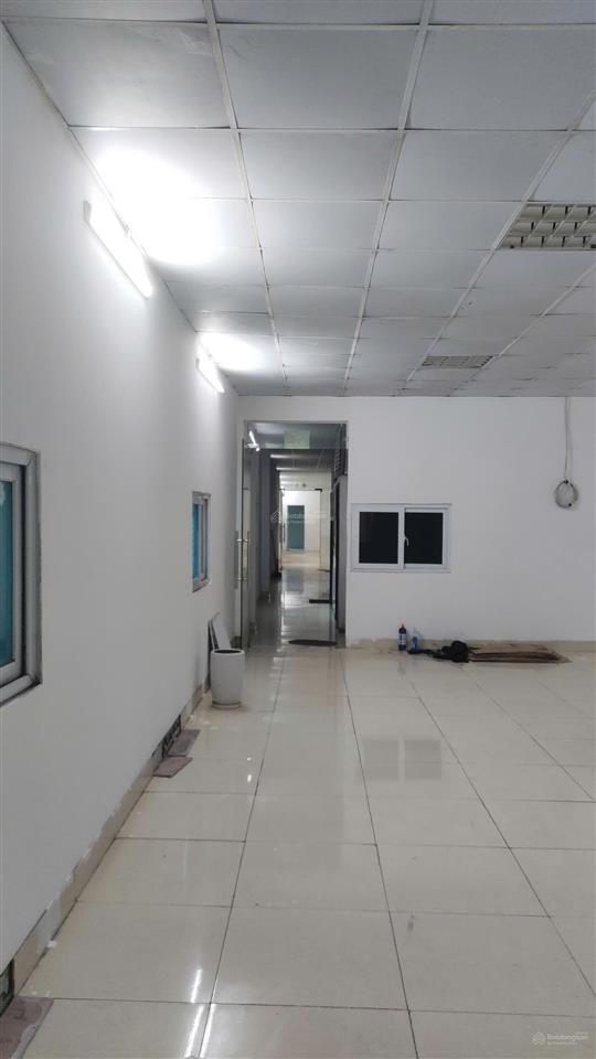 Cho thuê văn phòng 80m2  thanh xuân
