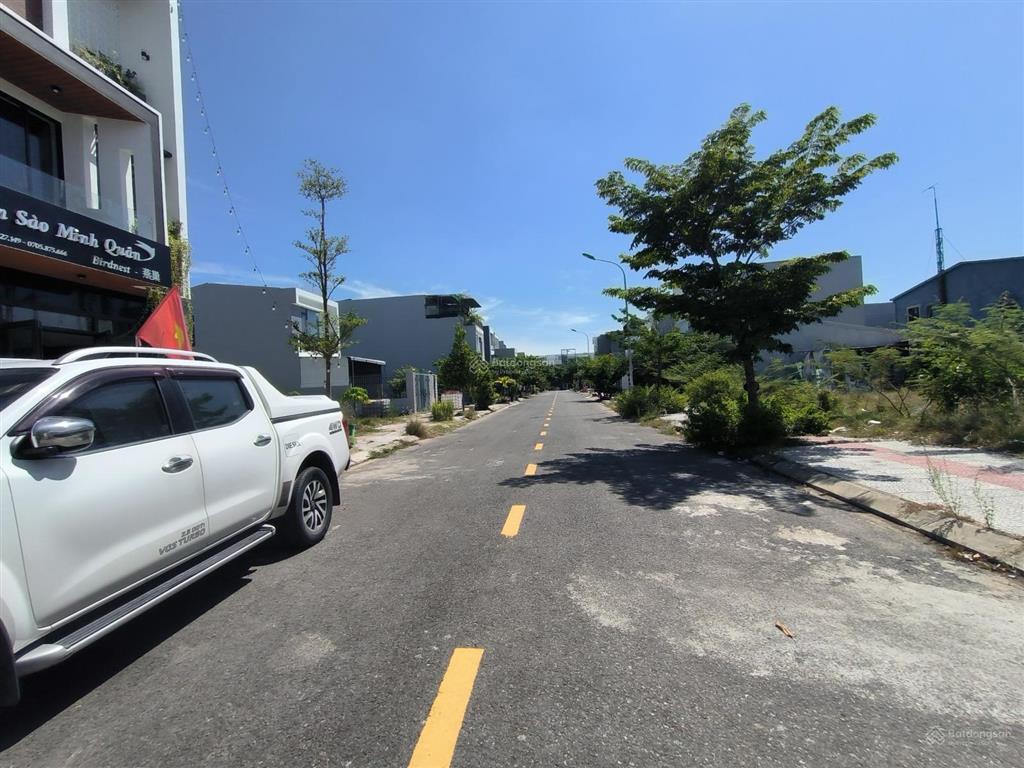 Chính chủ bác sĩ thành bán đất đường trương xuân nam khu đtst nam hòa xuân đường 7m5, giá 4.5 tỷ