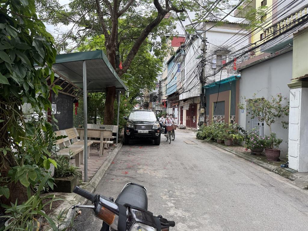 Đầu tư sinh lời  lô góc view hồ, đường ô tô 6m, mặt tiền 5m, việt hưng long biên  12.45 tỷ