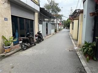 Lô góc, 2 thoáng, nhỉnh 6 tỷ, gần ubnd xã phù đổng gia lâm