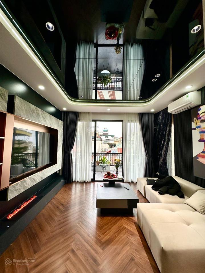 Cực hiếm nhà đẹp phố thái hà mt 5,8m, ngõ thoáng kd, ô tô đỗ cửa, giá 12 tỷ chốt nhanh sổ đẹp