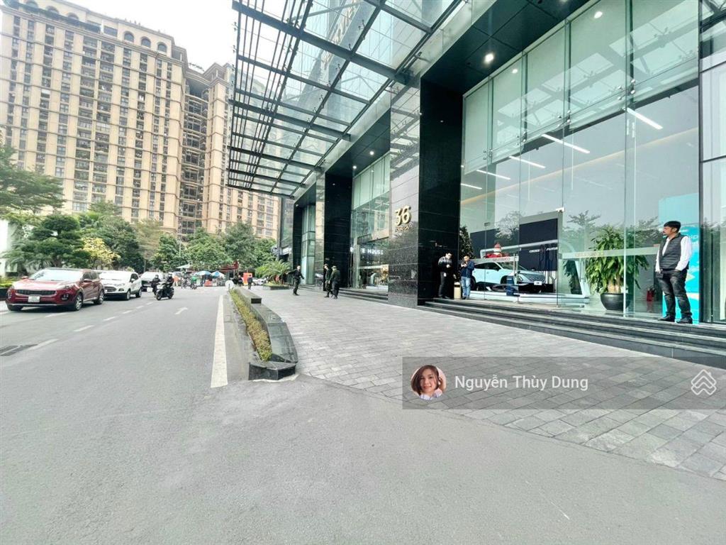 Bql toà nhà cho thuê văn phòng peakview tower 36 hoàng cầu, dt 1.800m2 có cắt nhỏ, giá chỉ 215k/m2