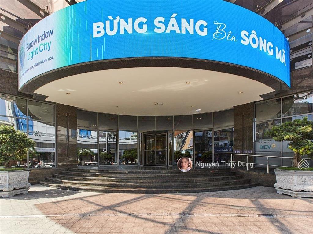 Bql toà nhà cho thuê văn phòng toà eurowindow tôn thất tùng, dt 1000m2 có cắt lẻ, giá chỉ từ 210k/m