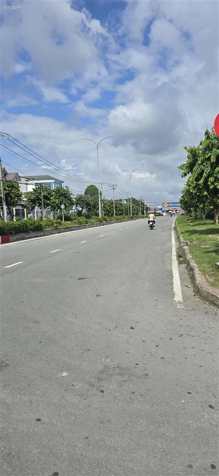 Giá siêu hời! chỉ 9,99 tỷ lô đất đẹp dt khủng 560m2 đường 12m nguyễn văn tạo, long thới, nhà bè