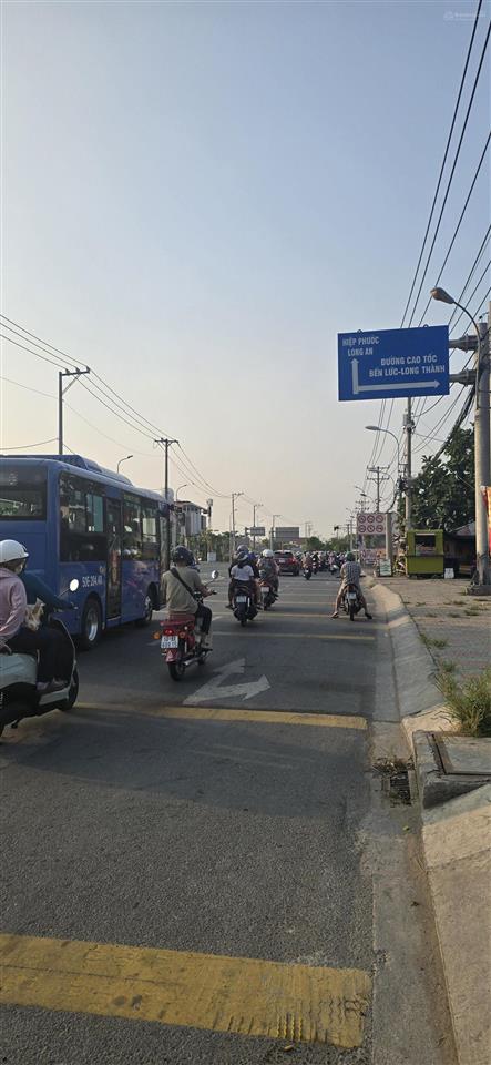 Giá cực tốt chỉ 3,8 tỷ lô đất 133m2 ngang khủng 8m mt đường 10m nguyễn văn tạo, long thới, nhà bè