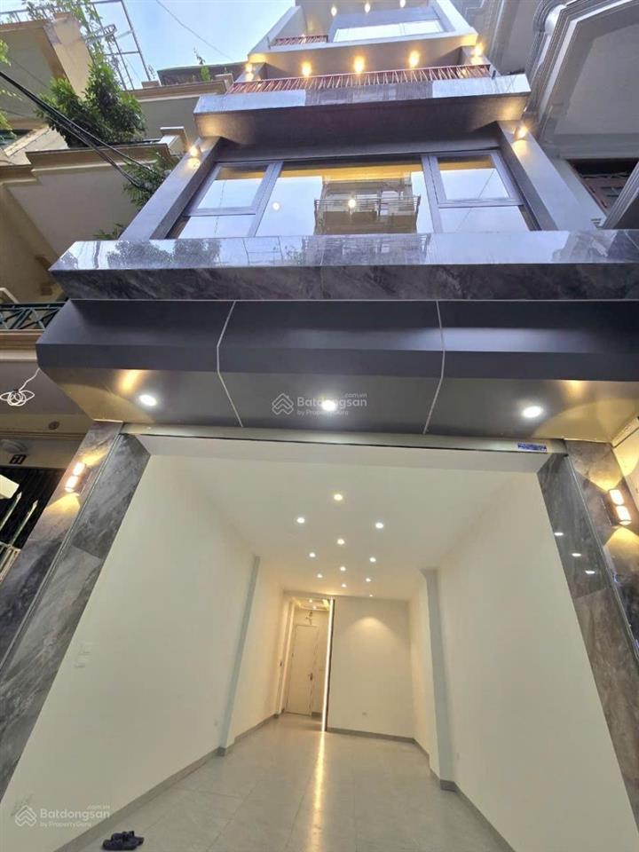 30,5 tỷ phố đông các 70m2*5 tầng*mt 4,5m oto dừng đỗ thông sàn kinh doanh đỉnh dòng tiền 850tr/năm