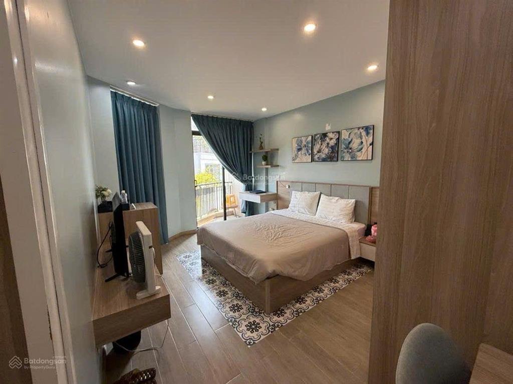Mặt ngõ hoàng cầu 70m2*6 tầng mt5,3m, thang máy, ngõ thông ô tô tránh kd 70tr/tháng giá nhỉnh 30 tỷ